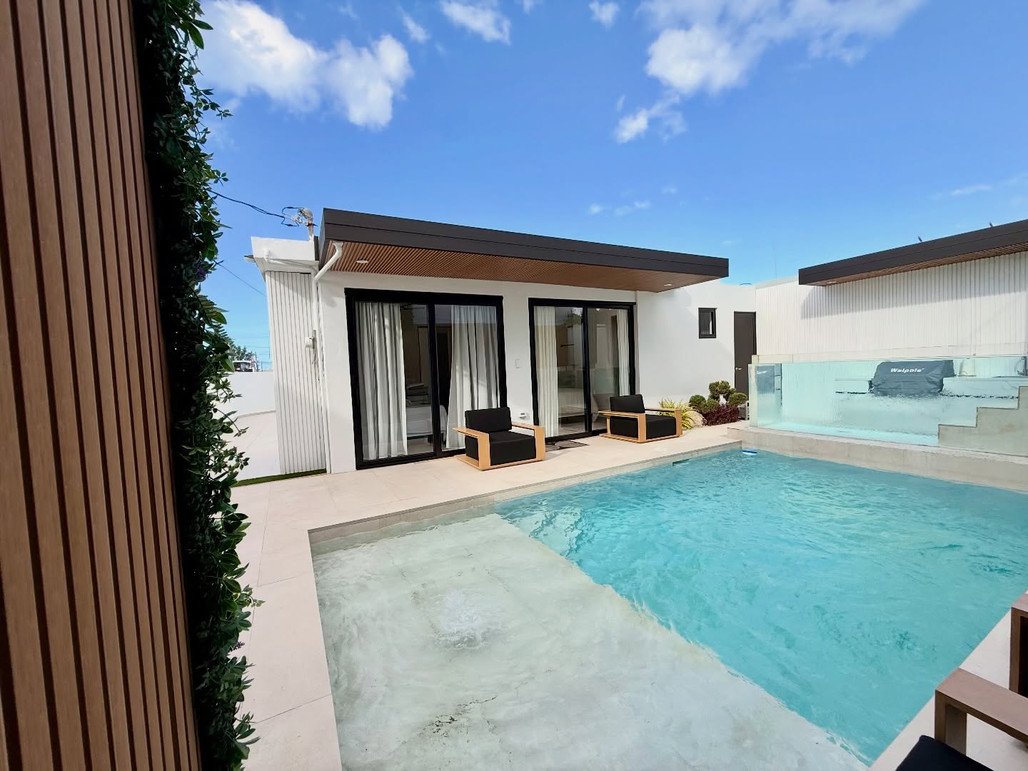 Ballito Poolside Villa 2