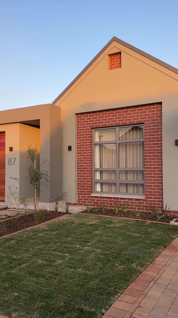 Kempton Park Modern Home